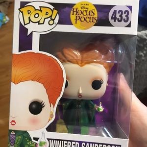 Winifred Sanderson pop funko